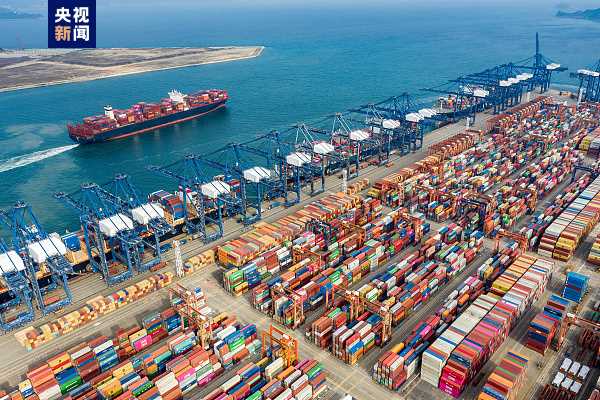 चीन और अरब लीग के बीच व्यापार में तेज वृद्धि चीन और अरब लीग के बीच व्यापार में तेज वृद्धि